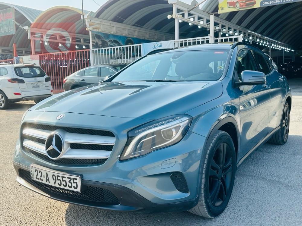 مێرسێدس بێنز GLA